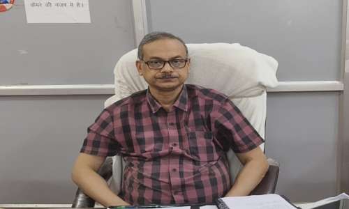 जिला अस्पताल पूरी तरह सतर्क, ब्लड यूनिट बढ़ाने की अपील — CMS अमरेंद्र सिन्हा