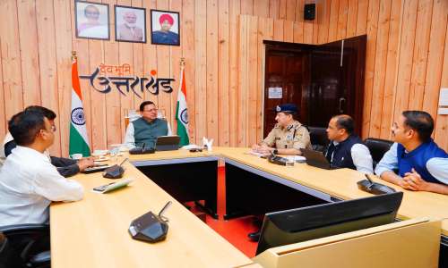 केंद्रीय गृह मंत्री के साथ आयोजित वर्चुअल बैठक के बाद सीएम धामी ने ली उच्चस्तरीय बैठक