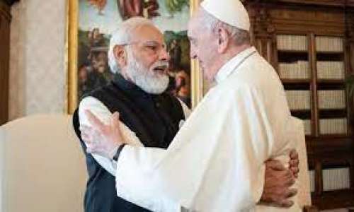 प्रधानमंत्री मोदी ने वेटिकन सिटी में पोप फ्रांसिस से की मुलाकात, कई मुद्दों पर हुई चर्चा  |